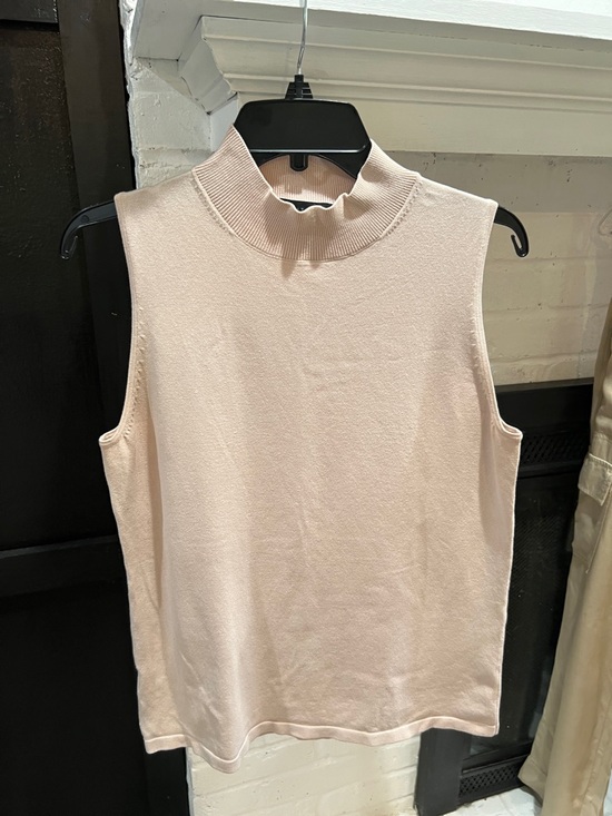 Ann Taylor Tops - Ann Taylor Top